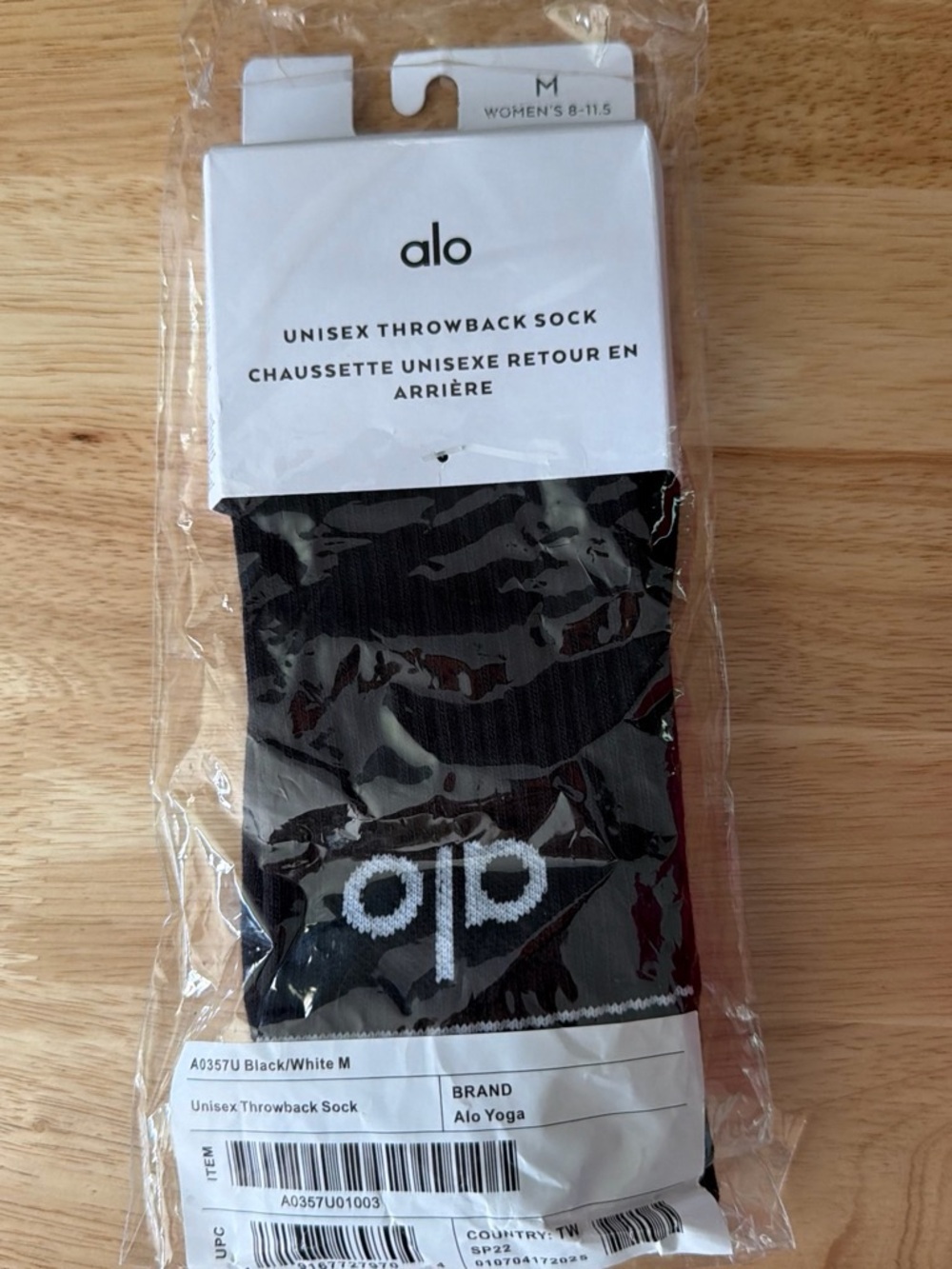Alo two pairs of socks sweet pink and Black & White Logo Ribbed Crew Socks